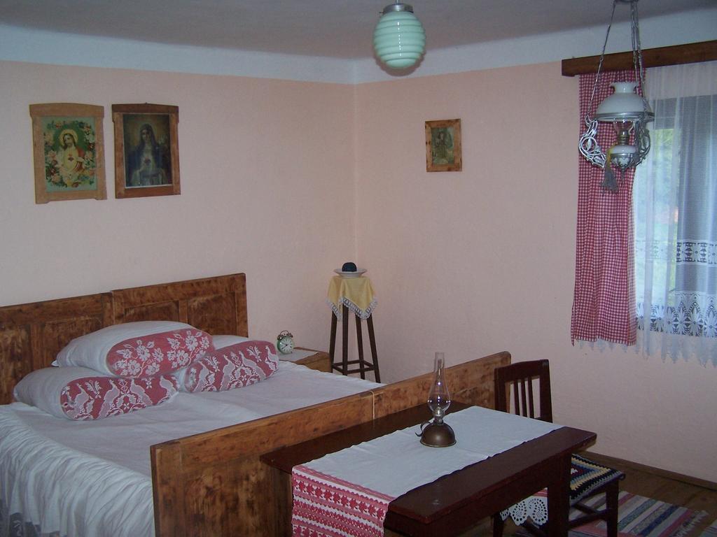 Apartment Eko Etno Selo Stara Kapela, Pavina Kuca Cameră foto